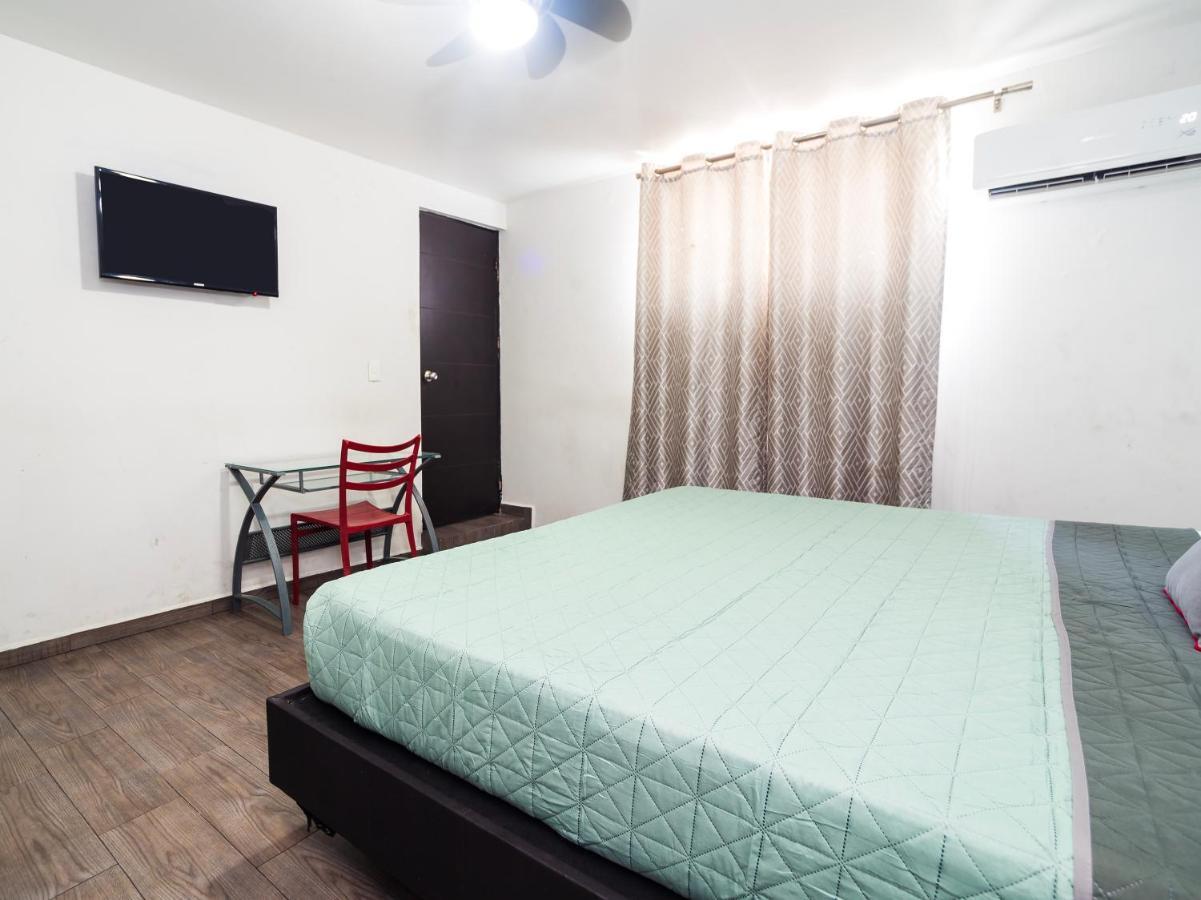 Adhoc Express Hotel Монтерей Екстериор снимка